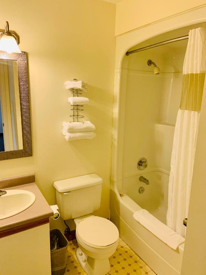 Green Acres Motel Mississauga Ngoại thất bức ảnh